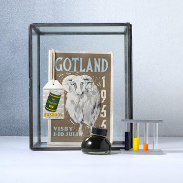 Colour specimen - 220